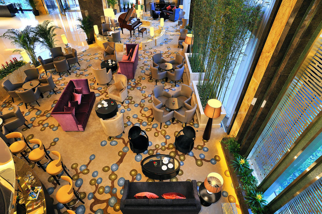 Howard Johnson Plaza Waigaoqiao 上海市 インテリア 写真